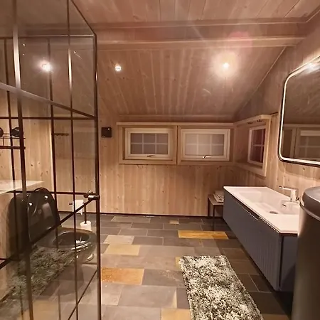 Olahytta - Close To Kvitfjell - Linens Included * Favang
